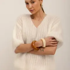 Sweter damski – niezastąpiony element stylowej garderoby