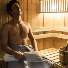 Sauna jest zdrowa dla mężczyzn: 7 faktów, które musisz poznać